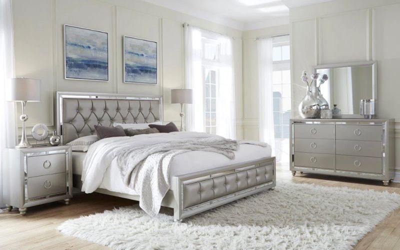 Phòng ngủ màu bạc mang đến sự sang trọng, tinh tế, rất hợp mệnh Kim
