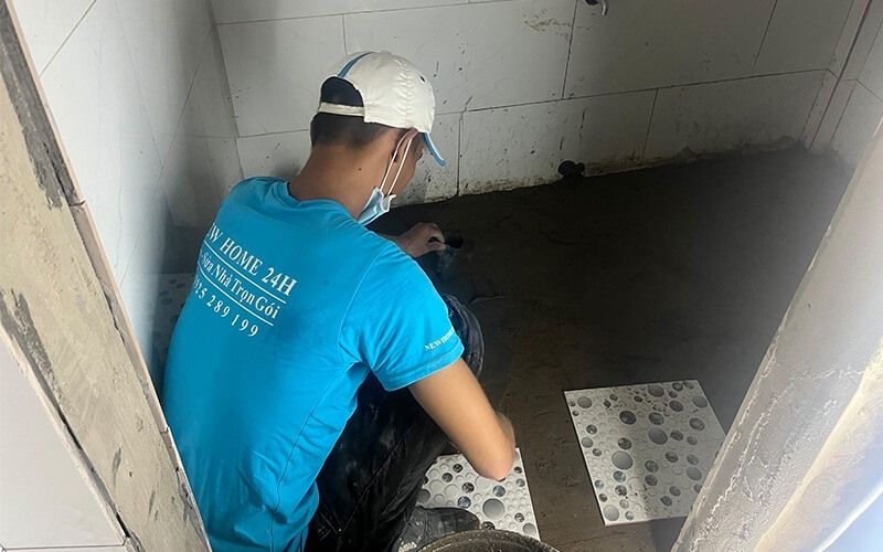 New Home 24H - Đội thợ thi công cải tạo nhà vệ sinh chuyên nghiệp