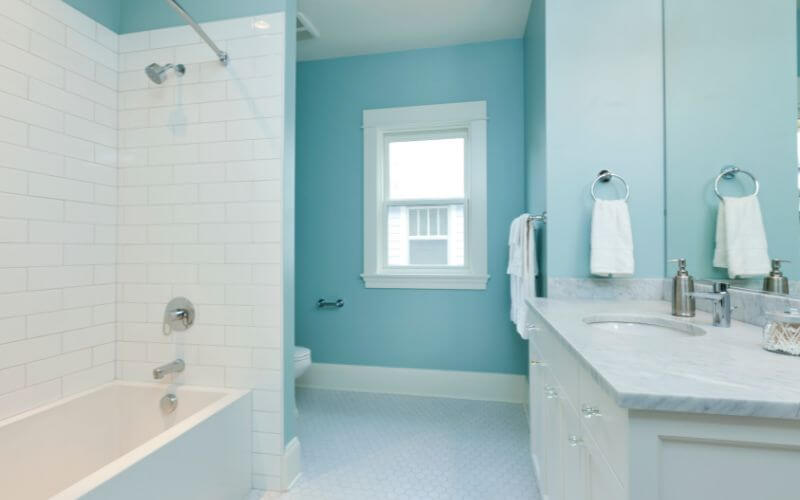 Nhà vệ sinh, phòng tắm màu xanh dương - 3