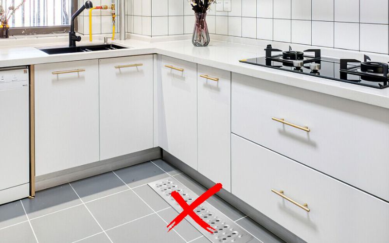 Tránh đặt bếp trên rãnh nước