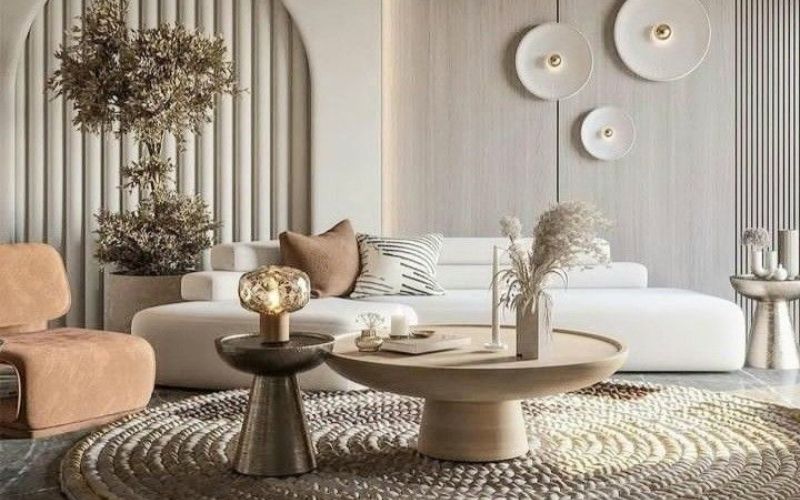 Không gian phòng khách thanh lịch với tone màu trắng, be và gỗ